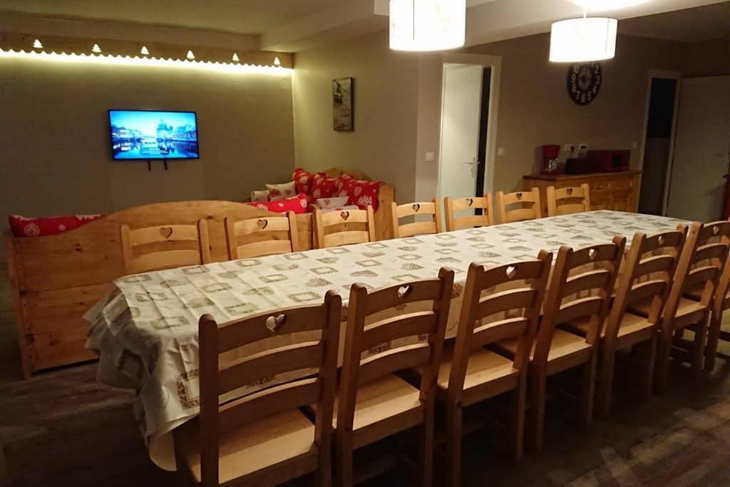 Le Gite Des 3 Vallees Villa Luz-Saint-Sauveur Exteriör bild